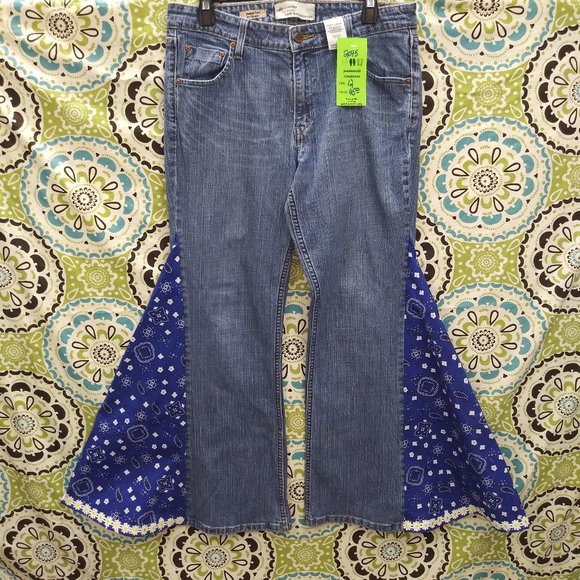 2095 Jeaniemade Size 12 Levi's Strauss Bell-Bottoms - Picture 1 of 4